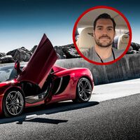 El primer coche de Henry Cavill fue un Peugeot 206. Hasta que su padre le convenció para comprarse un Aston Martin DBS, y ahí se empezó a liar