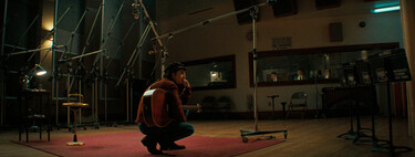 Timothée Chalamet se llena de aura en esta notable película que supera a la mayoría de biopics y acaba de llegar a Disney+