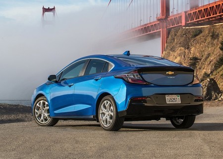 Chevrolet Volt 2016 1024 0c