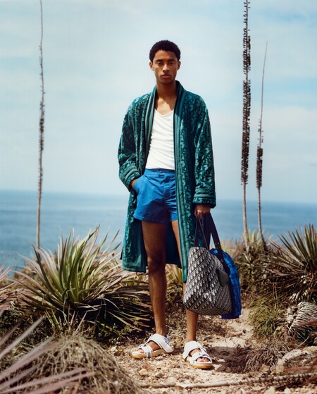 Los looks de playa se visten de lujo con la colección Beachwear de Dior Men