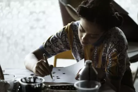 Martin Bergström y estudiantes de moda de la India crean la nueva edición limitada de IKEA, SVÄRTAN