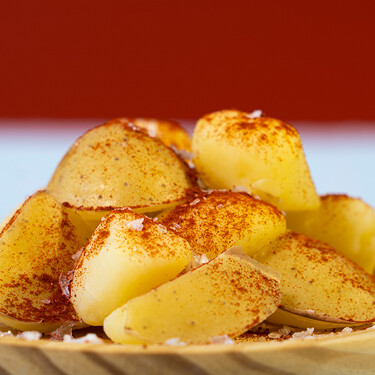 Cómo cocer cachelos gallegos perfectos, la mejor forma de comer patata cocida