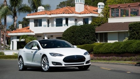 Tesla espera vender 35.000 coches en 2014