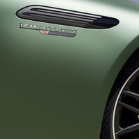 Mercedes-AMG ha encontrado la excusa perfecta para seguir vendiendo a precio de oro coches absurdamente potentes con motor V8: la electrificación