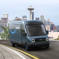 Amazon encarga 100.000 furgonetas eléctricas de reparto a Rivian, con entregas entre 2022 y 2030