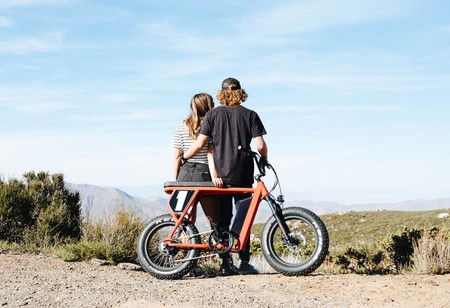 La influencia scrambler llega a las bicicletas eléctricas con las Juiced Bikes Scrambler desde 999 dólares