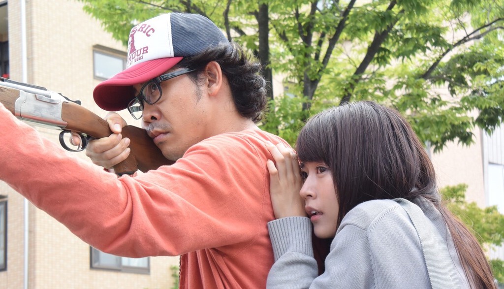 Una de las películas japonesas de zombis más trepidantes y divertidas de los últimos años llega a Prime Video  