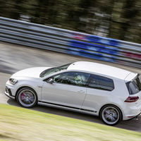 07:47:19 es el nuevo tiempo del Volkswagen Golf GTI Clubsport S en Nürburgring. ¿Miedo al León Cupra? 