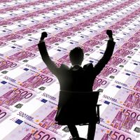 Hacienda sale al paso del bulo que asegura que vigila a los autónomos que sacan 500 euros del banco: esto es lo que sí controla 