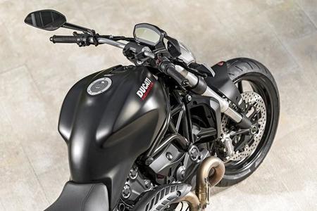 Ducati Monster 821