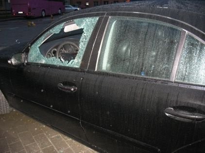 Ataque biológico contra un Mercedes