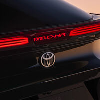 El Toyota C-HR que gasta menos gasolina tiene etiqueta CERO, y ya tiene precio