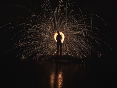Penélope Cruz, Light Painting, las surrealistas fotos de Higbee y más: Galaxia Xataka Foto