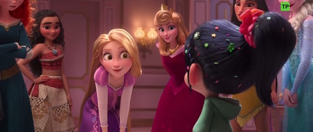 Las princesas Disney se ríen de sus tópicos en el nuevo tráiler de 'Ralph rompe internet'