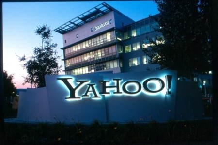 Yahoo está intentando fichar a YouTubers estrella para su propia plataforma de vídeos