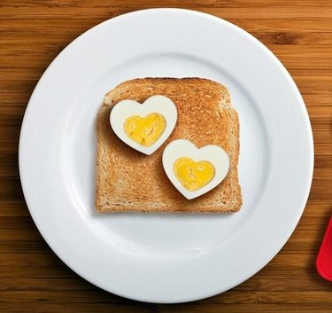 Molde Corazón para Huevos Cocidos