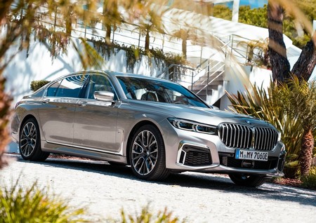 Bmw 745le 2020 1280 04