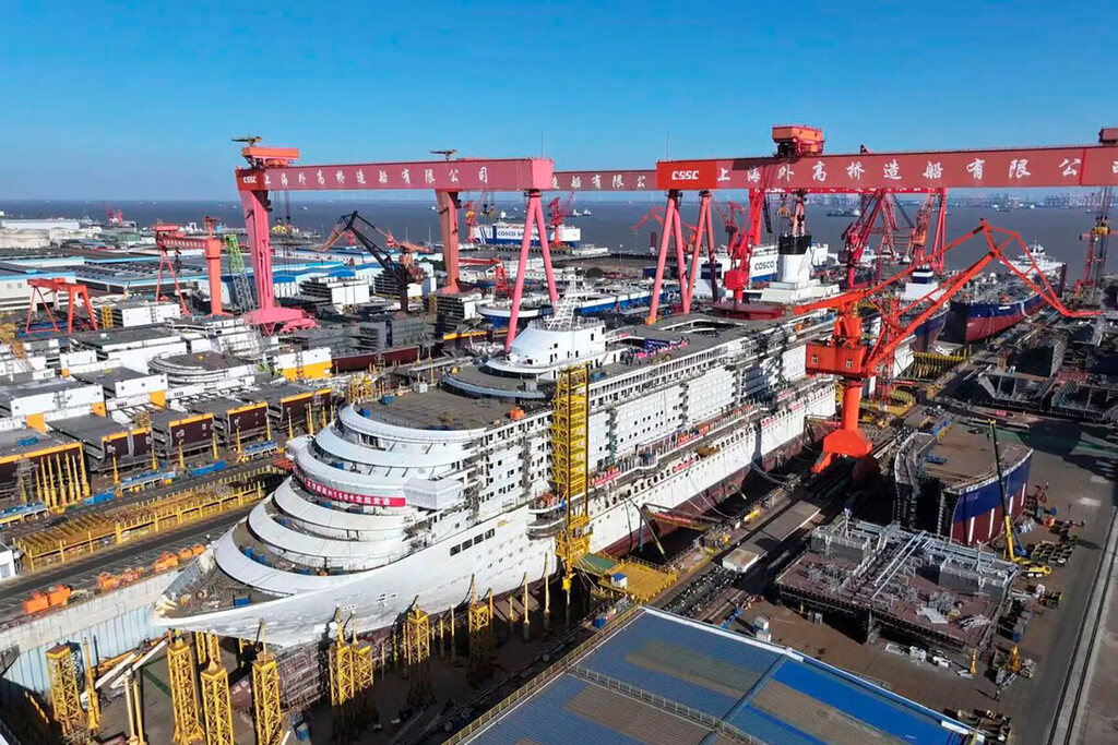 China se cuela en el selecto club de los cruceros y lo hace por la puerta grande: ha construido dos colosos en tiempo récord