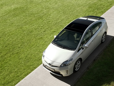 Cómo funciona el sistema IPA de estacionamiento automático del Toyota Prius