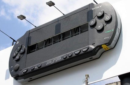 También la PSP se anuncia a lo grande