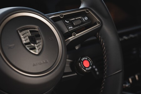 Porsche 911 Turbo S 2025 015