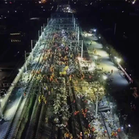 Em apenas 9 horas, com 1000 trabalhadores, China reduziu viagem de sete horas para uma hora e meia graças a nova linha ferroviária 