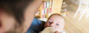 ¿Cómo actuar si el bebé se atraganta con la leche?