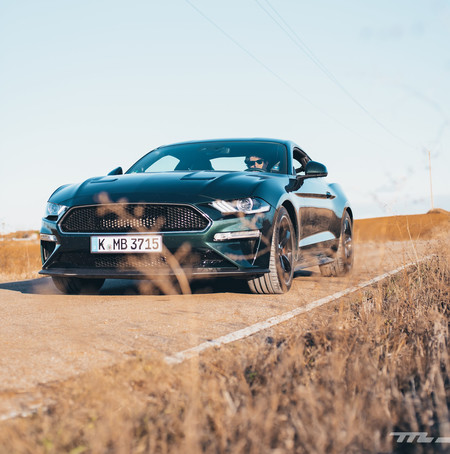 Ford Mustang Bullitt frontal lateral