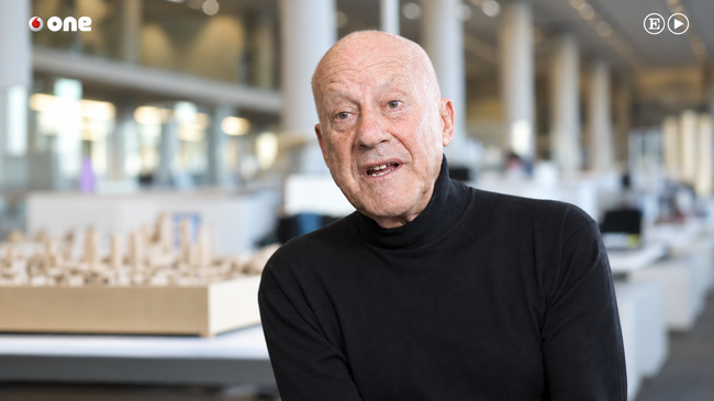 NORMAN FOSTER