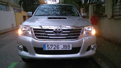 El Toyota Hilux a prueba: Interior y experiencia al volante