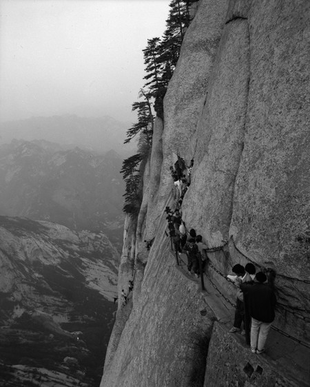 Entrevista Ramón Zabalza, fotógrafo documentalista autor de 'Dónde'
