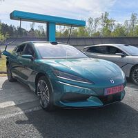 Quienes se oponen a los vehículos eléctricos han perdido otro argumento: el de las baterías 