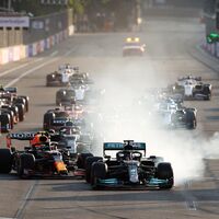 Lewis Hamilton se equivocó de botón en Bakú y arruinó sus opciones de ponerse líder del mundial de Fórmula 1