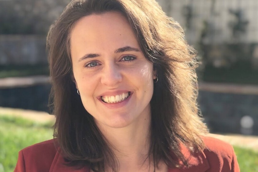 Carmen Berlanga, arquitecta experta en Feng Shui: "En el jardín es recomendable optar por muebles con diseños de líneas curvas para evitar flechas envenenadas"