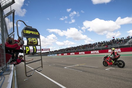 Los límites de revoluciones cambian en Assen: la Ducati del WSBK se recorta 250 rpm y 500 rpm extra para Honda