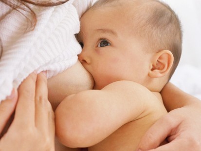 Menos estrés infantil gracias a la lactancia materna
