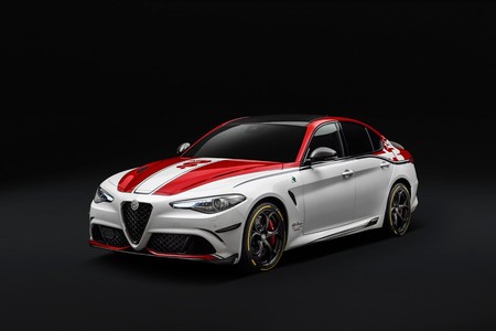 Alfa Romeo podría llevar al límite al Giula QV con una versión GTA de 620 hp