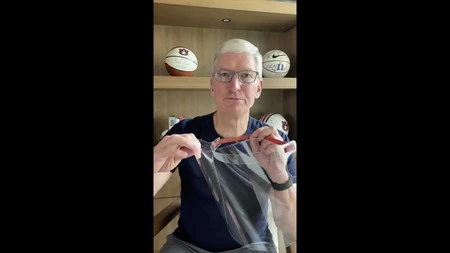 フェイスシールド ティム・クック