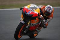 MotoGP Portugal 2012: arrancan los primeros libres con un asfalto delicado 