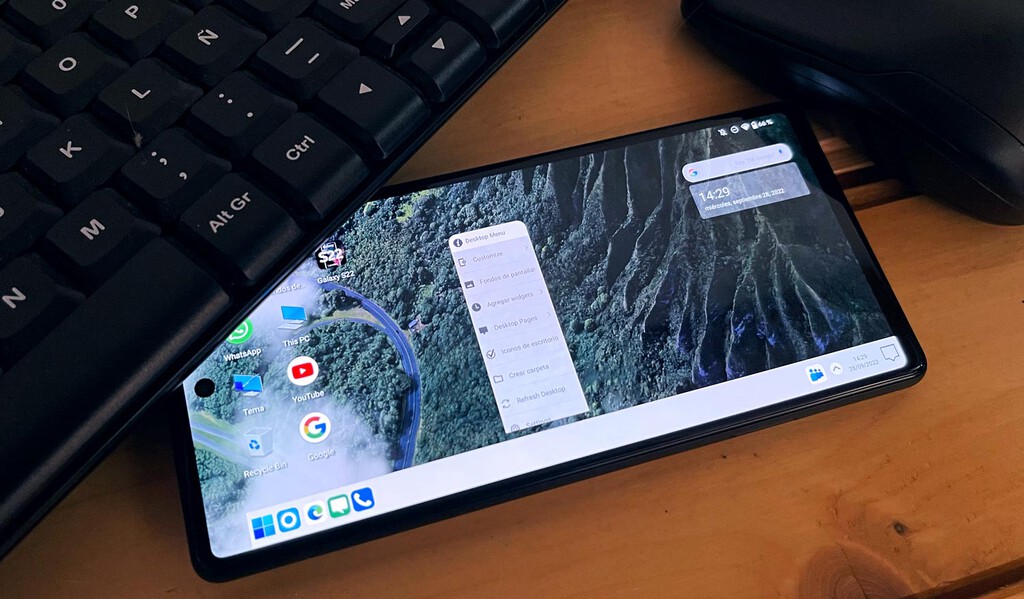 Aunque parezca mentira, puedes convertir ese móvil que no usas en un ordenador de sobremesa: así se hace