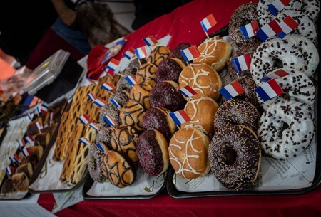 Disfruta de sabores del mundo esta Navidad en la feria gratuita que reúne a más de 40 países en el centro de CDMX