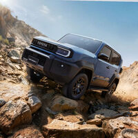 Es uno de los SUV más bonitos e interesantes de Toyota. Cuesta casi lo de un Corolla Cross y nos deja con las ganas en México 