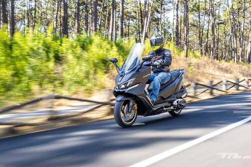 Probamos los scooter de Cyclone: un urbano, un crossover y un GT solventes por menos dinero del que estamos acostumbrados a pagar