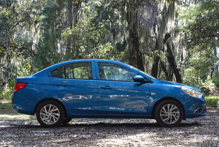 Chevrolet Aveo 2018 3