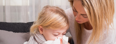 Si un niño se contagia de coronavirus o debe guardar cuarentena por un positivo en el colegio, los padres podrán coger baja laboral