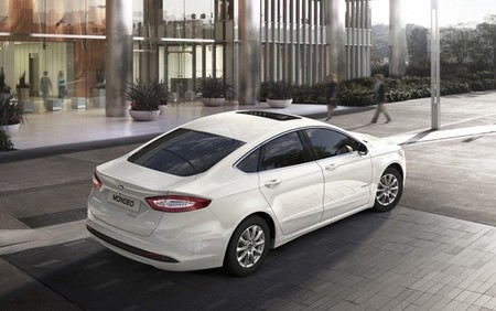 Ford Mondeo 2013 Hibrido 650 10