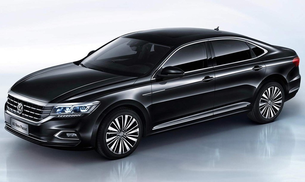 Volkswagen Passat presume su renovación, pero solo para China