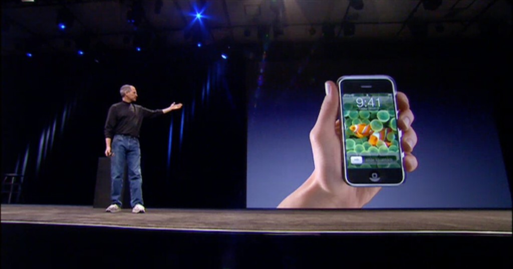 El iPhone estuvo a punto de tener un pomo virtual en la pantalla. Steve Jobs lo descartó por una razón de peso 