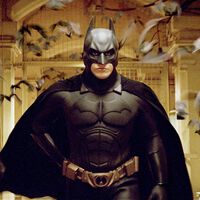 Hasta el minuto 1:01:30 de Batman Begins no ves al Caballero Oscuro y a Warner Bros. no le hizo ninguna gracia 