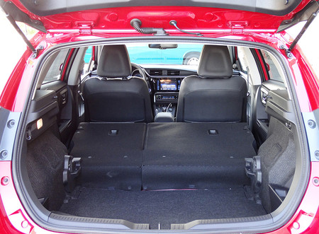 Prueba Toyota Auris Hybrid 2016 Maletero